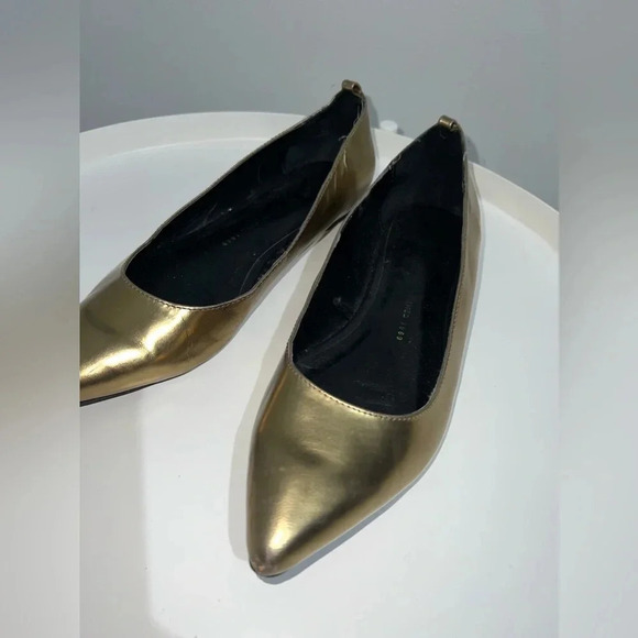 GAP Shoes - Gap Women’s shoes Size7